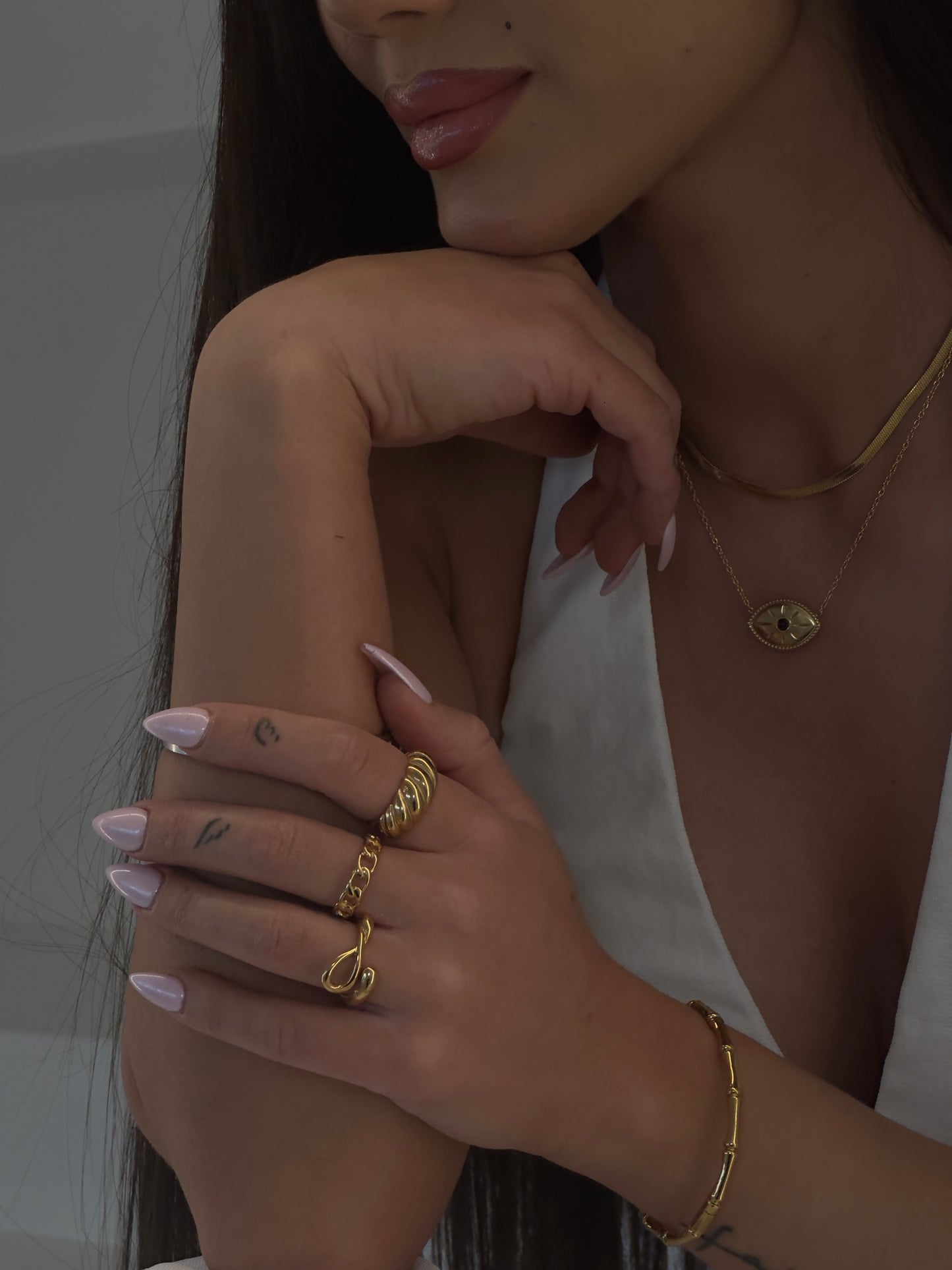 ANAYA NECKLACE