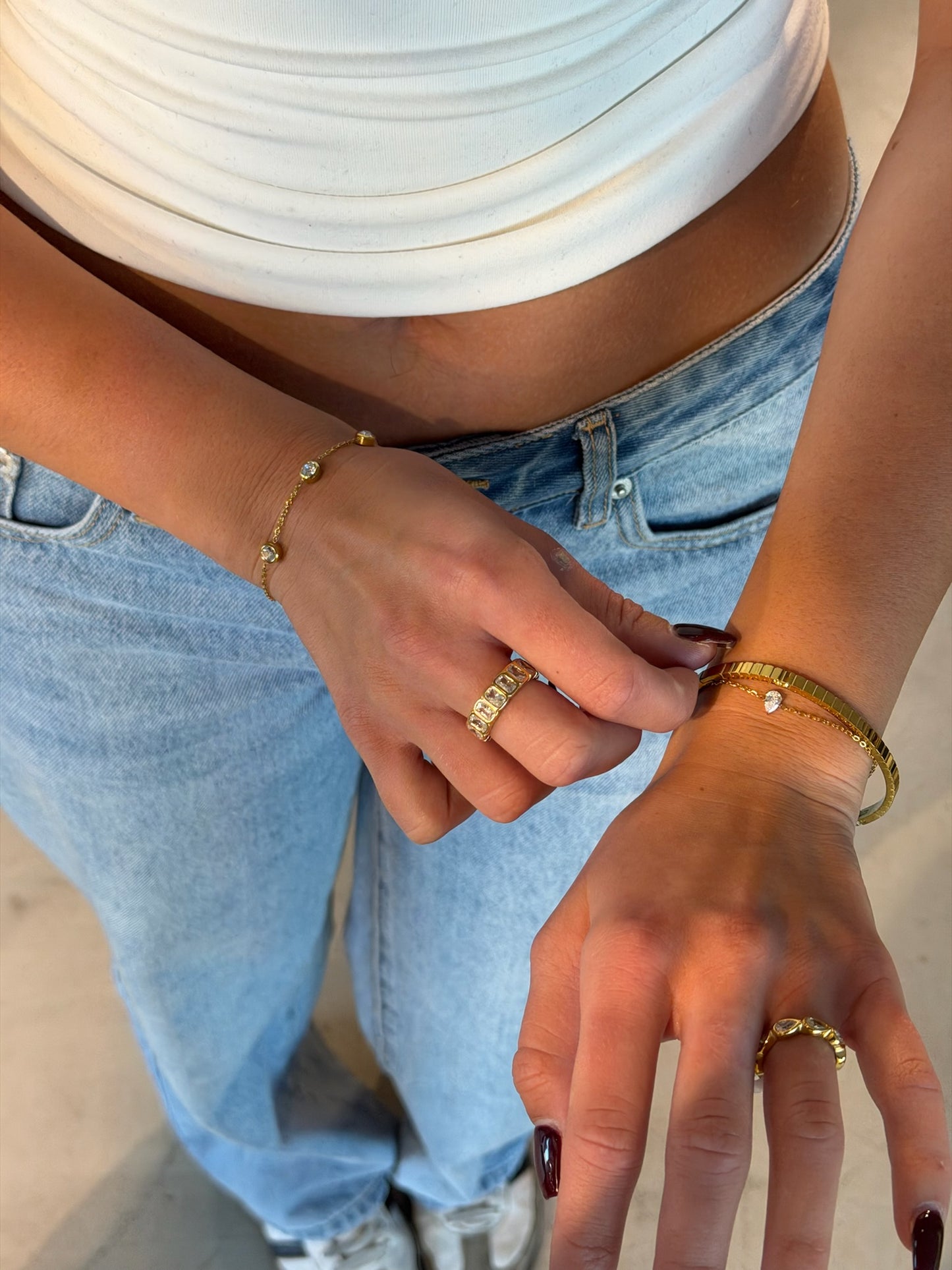 HANNA BANGLE